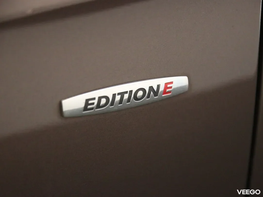 Mercedes-Benz E350 3 190kW