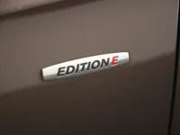 Mercedes-Benz E350 3 190kW thumbnail