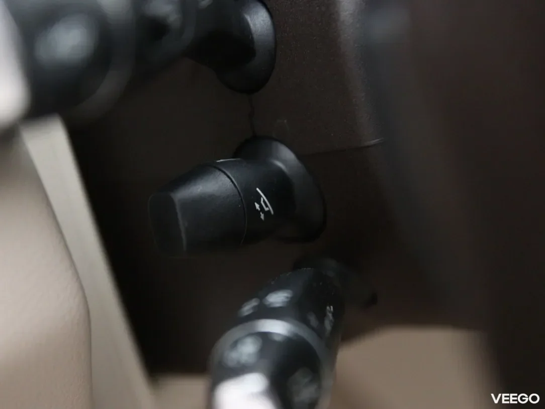 Mercedes-Benz E350 3 190kW