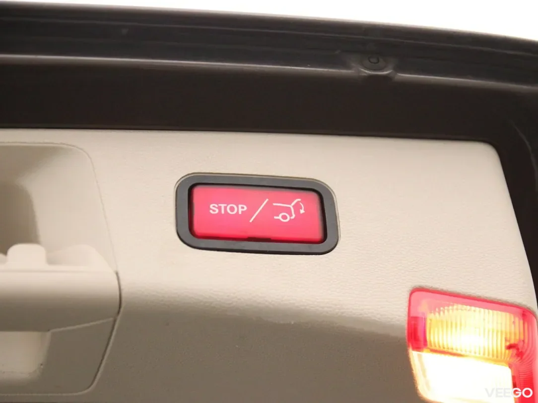 Mercedes-Benz E350 3 190kW