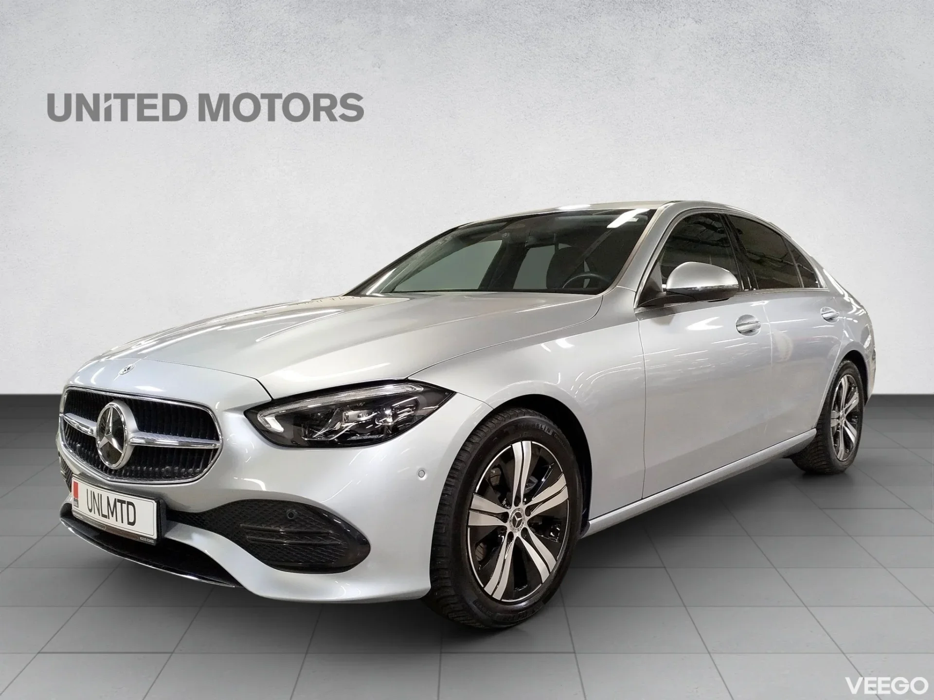 Mercedes-Benz C180 Mild-Hybrid Automatik