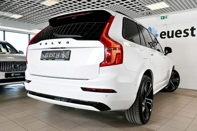 Image of Volvo XC90 T8 TWIN ENGINE AWD H&K LUXURY+ ULTIMATE DARK INTELLI 2 335kW