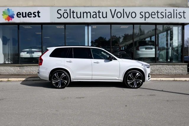 Image of Volvo XC90 T8 TWIN ENGINE AWD H&K LUXURY+ ULTIMATE DARK INTELLI 2 335kW