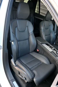 Volvo XC90 T8 TWIN ENGINE AWD H&K LUXURY+ ULTIMATE DARK INTELLI 2 335kW thumbnail