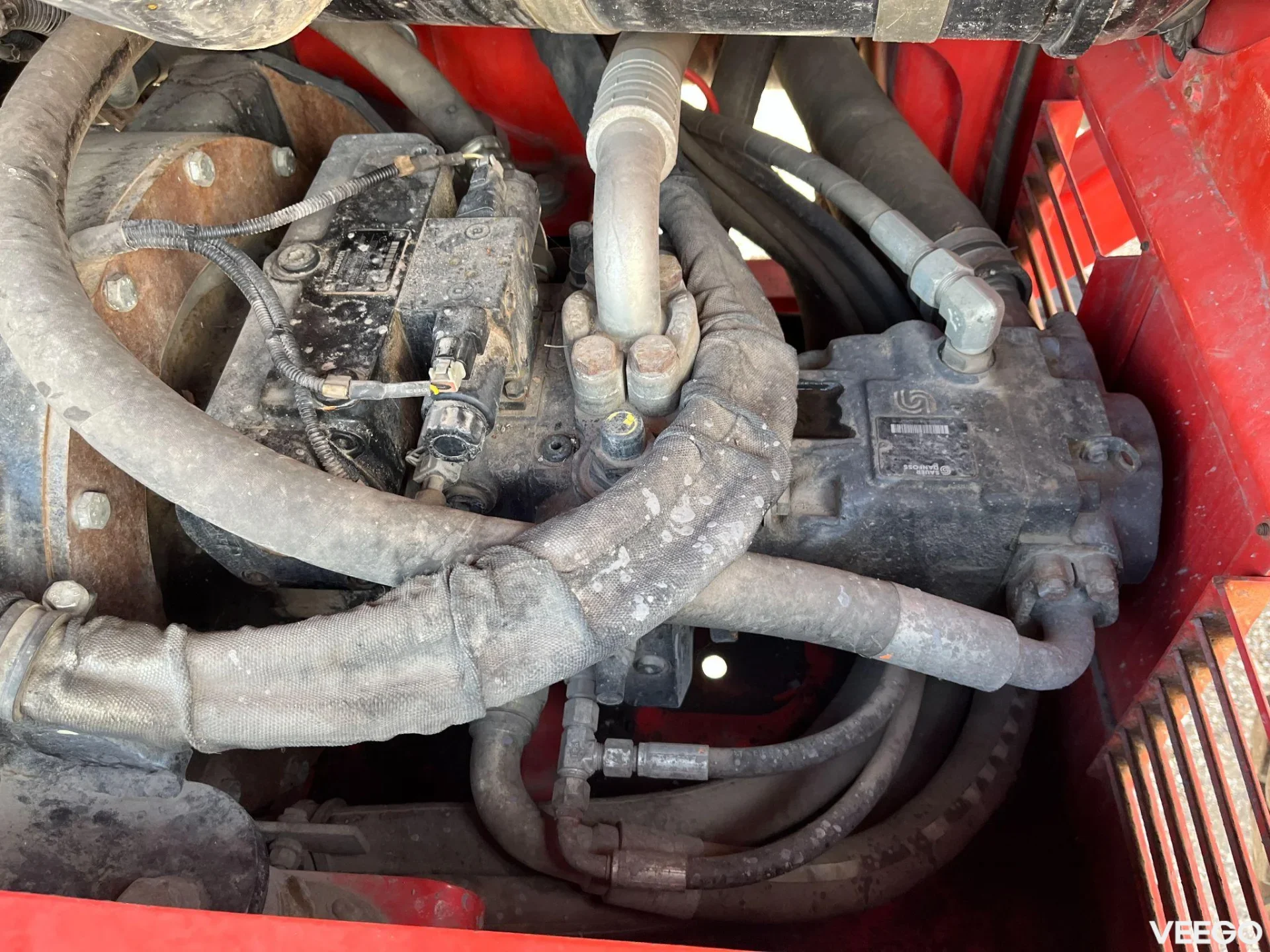 Manitou MRT WINCH + HOOK / BASKET / PENDOLO 3D / FORKS / BUCKET 159kW