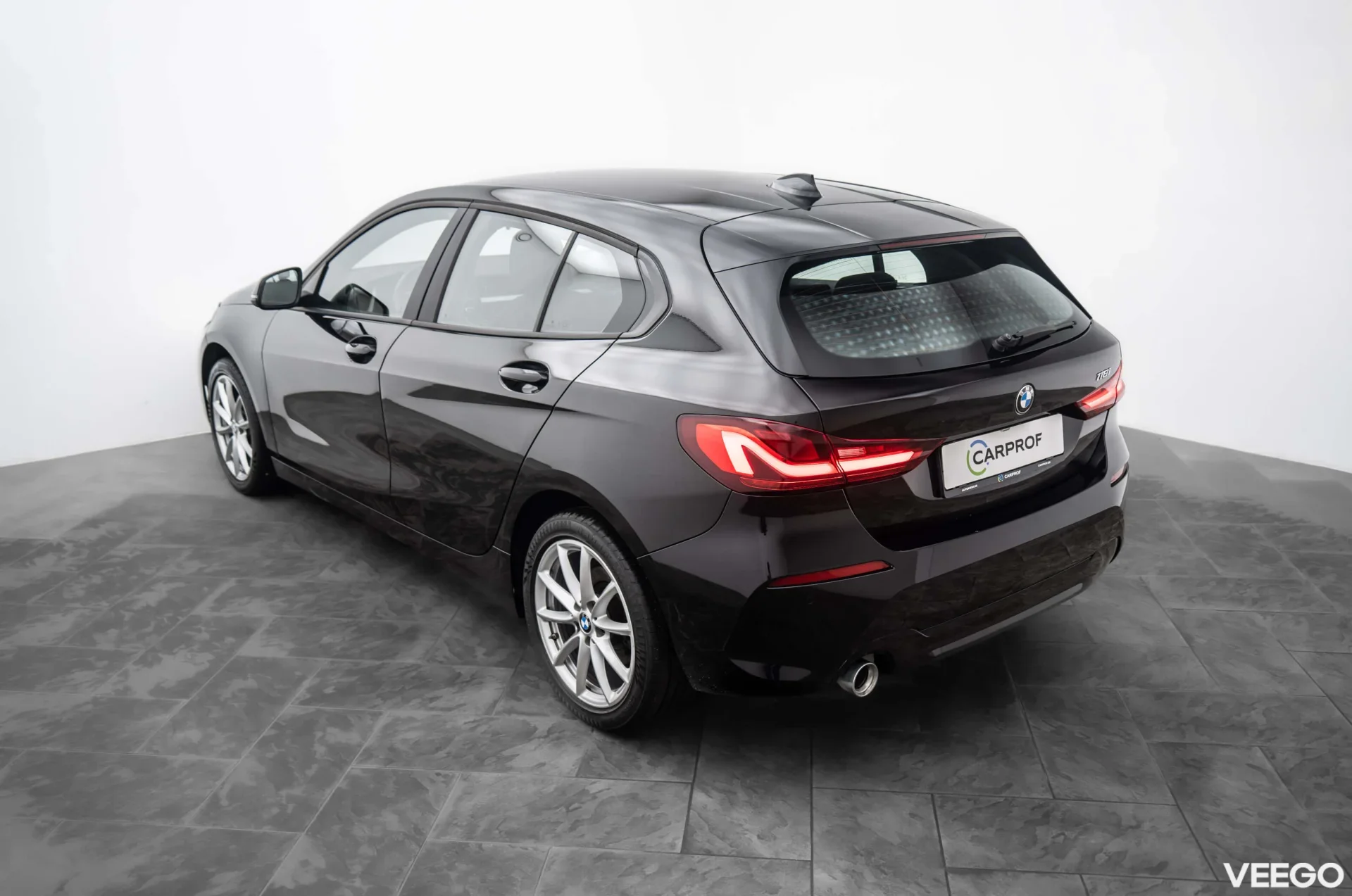 BMW 118 i Advantage 1.5 103kW