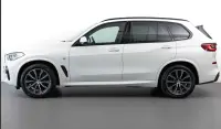 BMW X5 xDrive30d M-pakett 210kW thumbnail