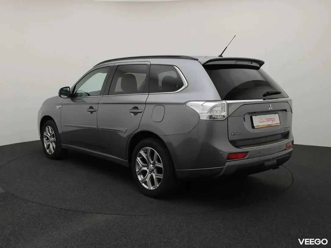 Mitsubishi Outlander 2 149kW