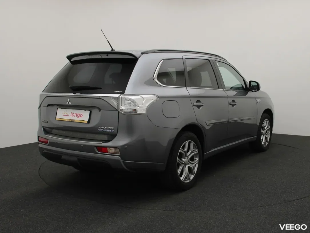 Mitsubishi Outlander 2 149kW