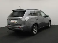 Mitsubishi Outlander 2 149kW thumbnail