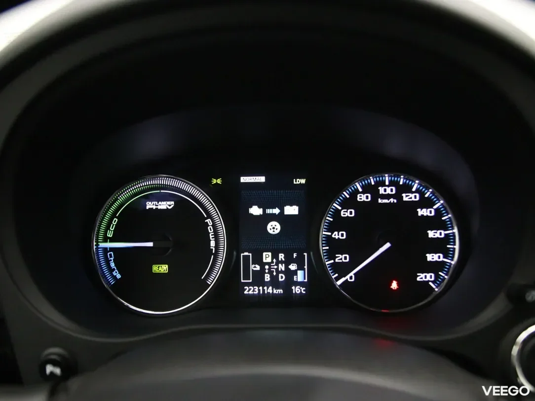 Mitsubishi Outlander 2 149kW