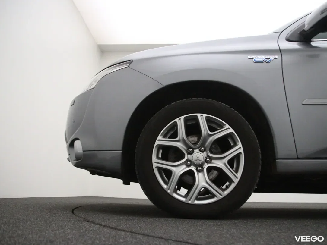 Mitsubishi Outlander 2 149kW