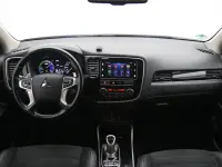 Mitsubishi Outlander 2.4 99kW thumbnail