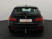 BMW 320 2 120kW thumbnail