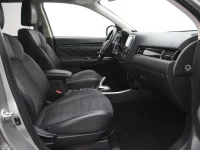 Mitsubishi Outlander 2.4 99kW thumbnail