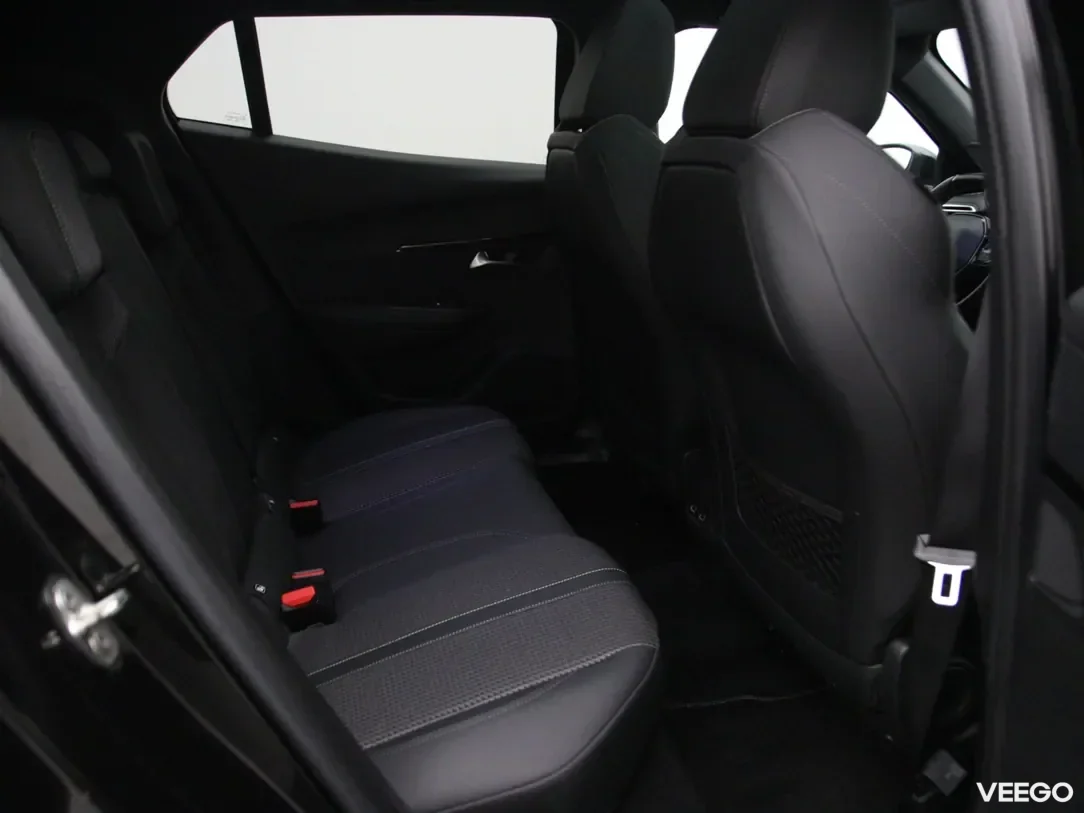 Peugeot 2008 1.2 96kW