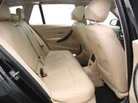 BMW 320 2 120kW thumbnail