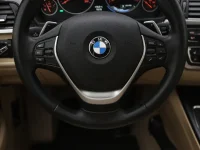 BMW 320 2 120kW thumbnail