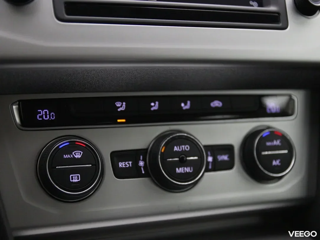 Volkswagen Passat 1.6 88kW