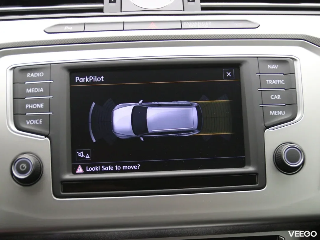 Volkswagen Passat 1.6 88kW