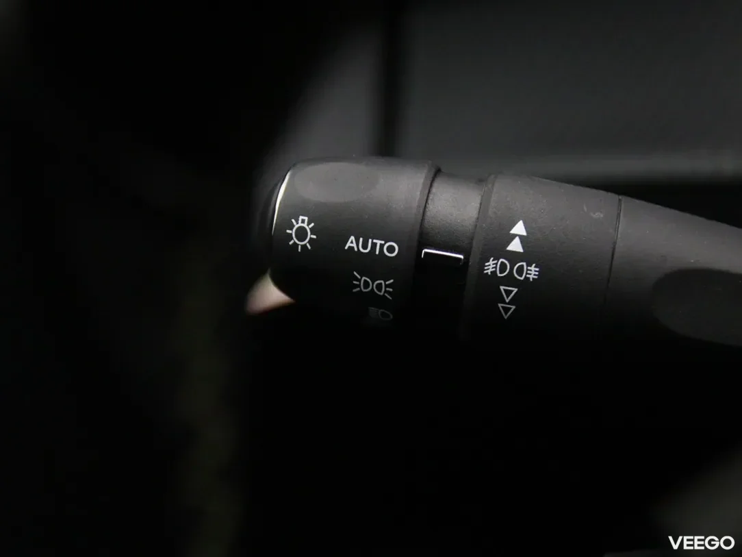 Peugeot 2008 1.2 96kW