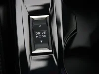 Peugeot 2008 1.2 96kW thumbnail