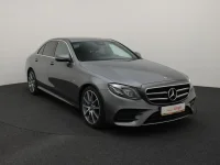 Mercedes-Benz E220 2 143kW thumbnail