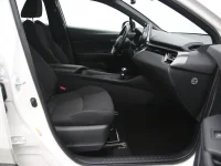 Toyota C-HR 1.8 90kW thumbnail