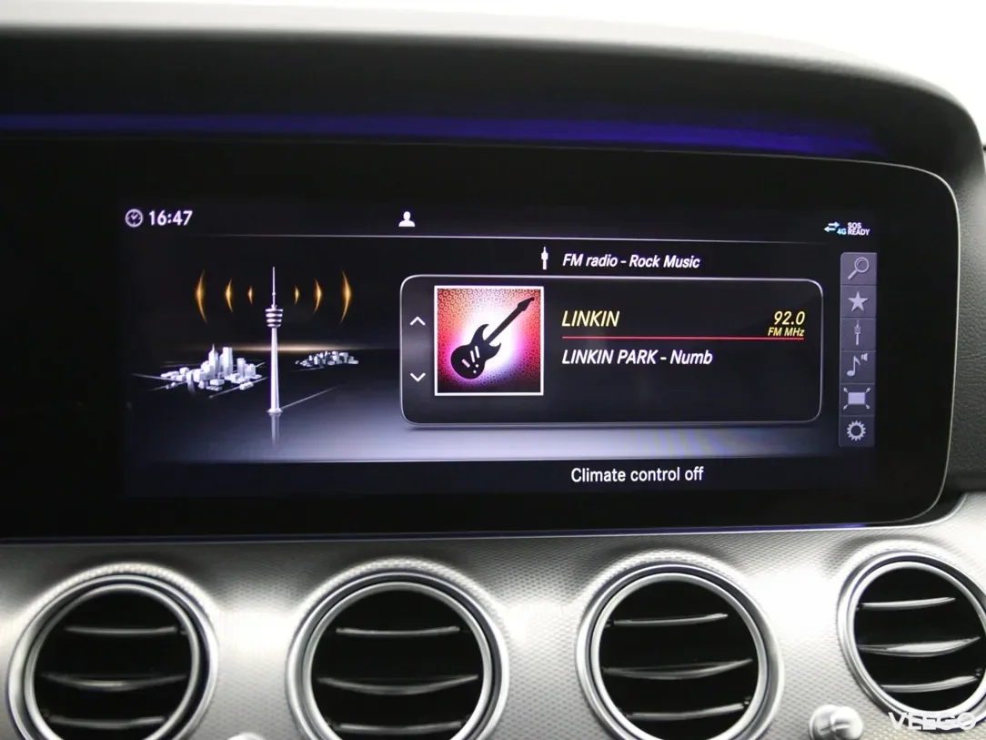 Mercedes-Benz E220 2 143kW