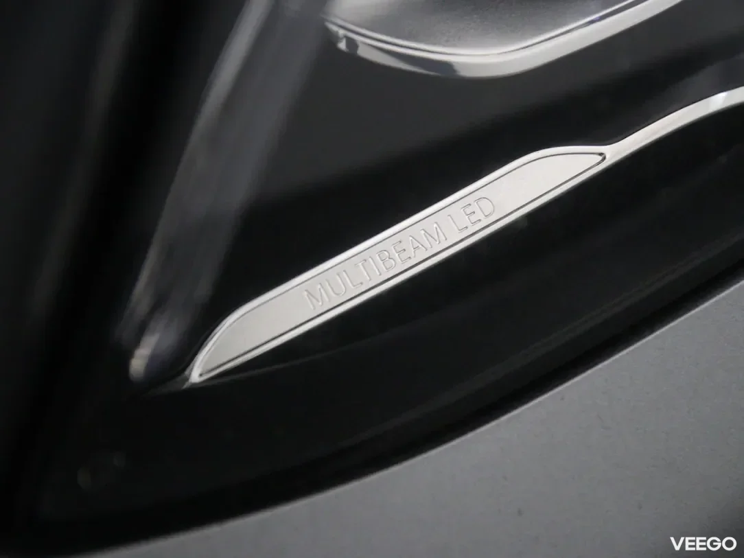 Mercedes-Benz E220 2 143kW