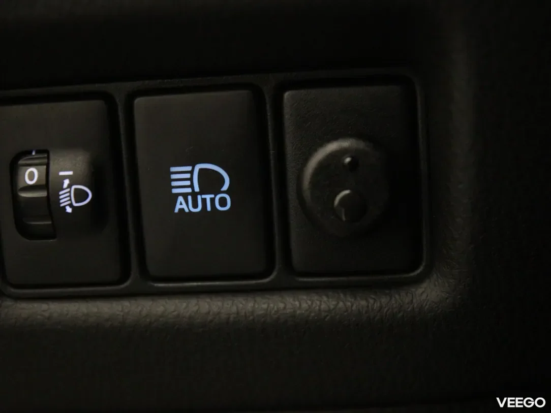 Toyota C-HR 1.8 90kW