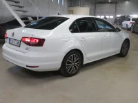 Volkswagen Jetta 1.4 92kW thumbnail