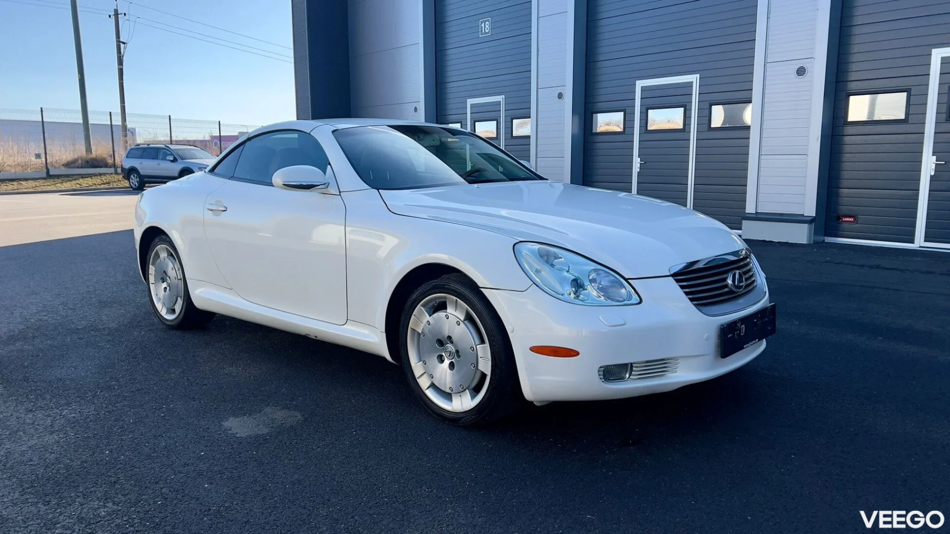 Lexus Carnival 210kW