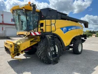 New Holland CX 860 265kW thumbnail