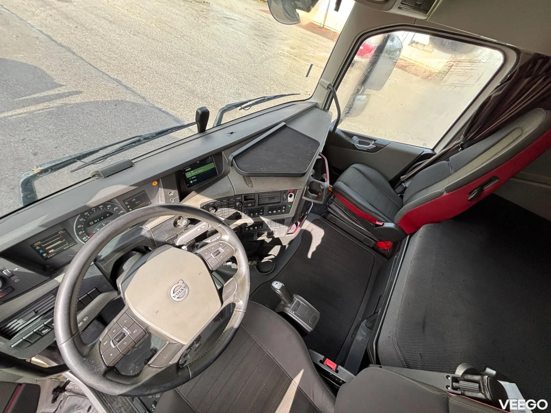 Volvo FH 6X2*4 EURO6 + CHASSIS 7500MM 405kW