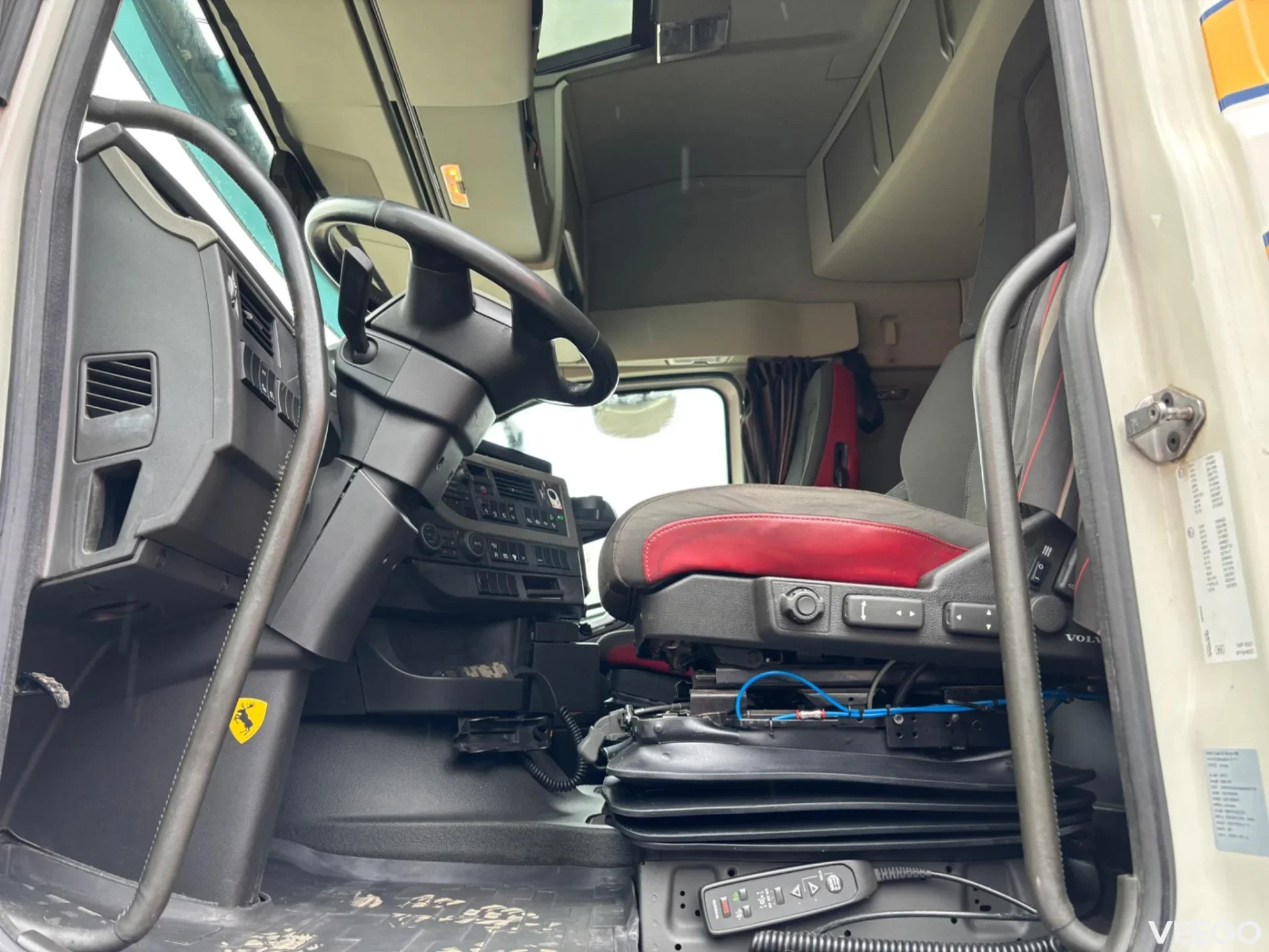 Volvo FH 6X2*4 EURO6 + CHASSIS 7500MM 405kW