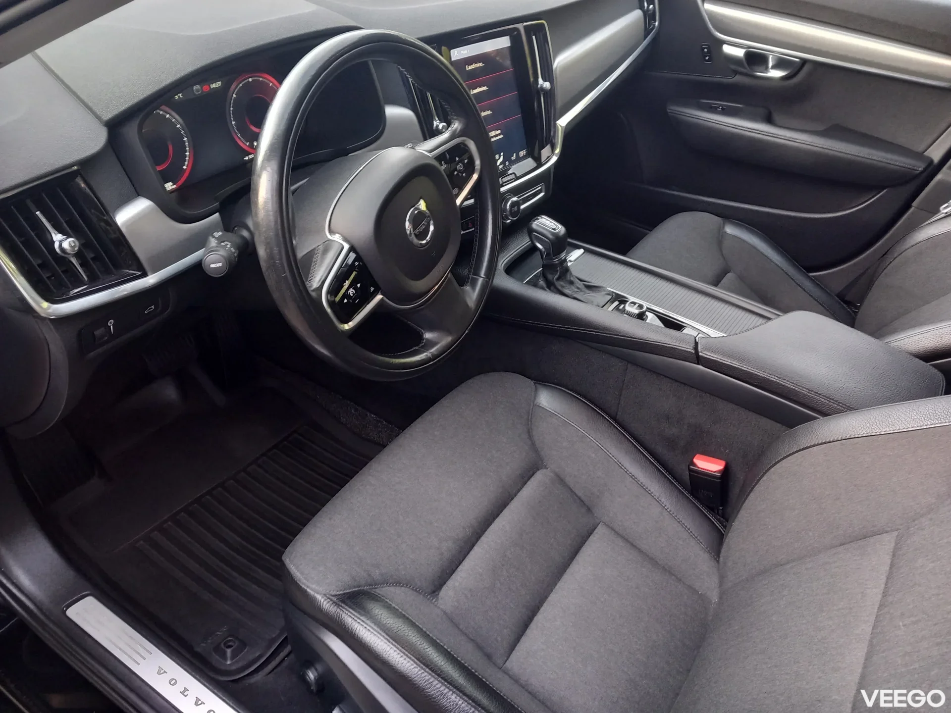 Volvo V90 N1 AWD 2.0 110kW