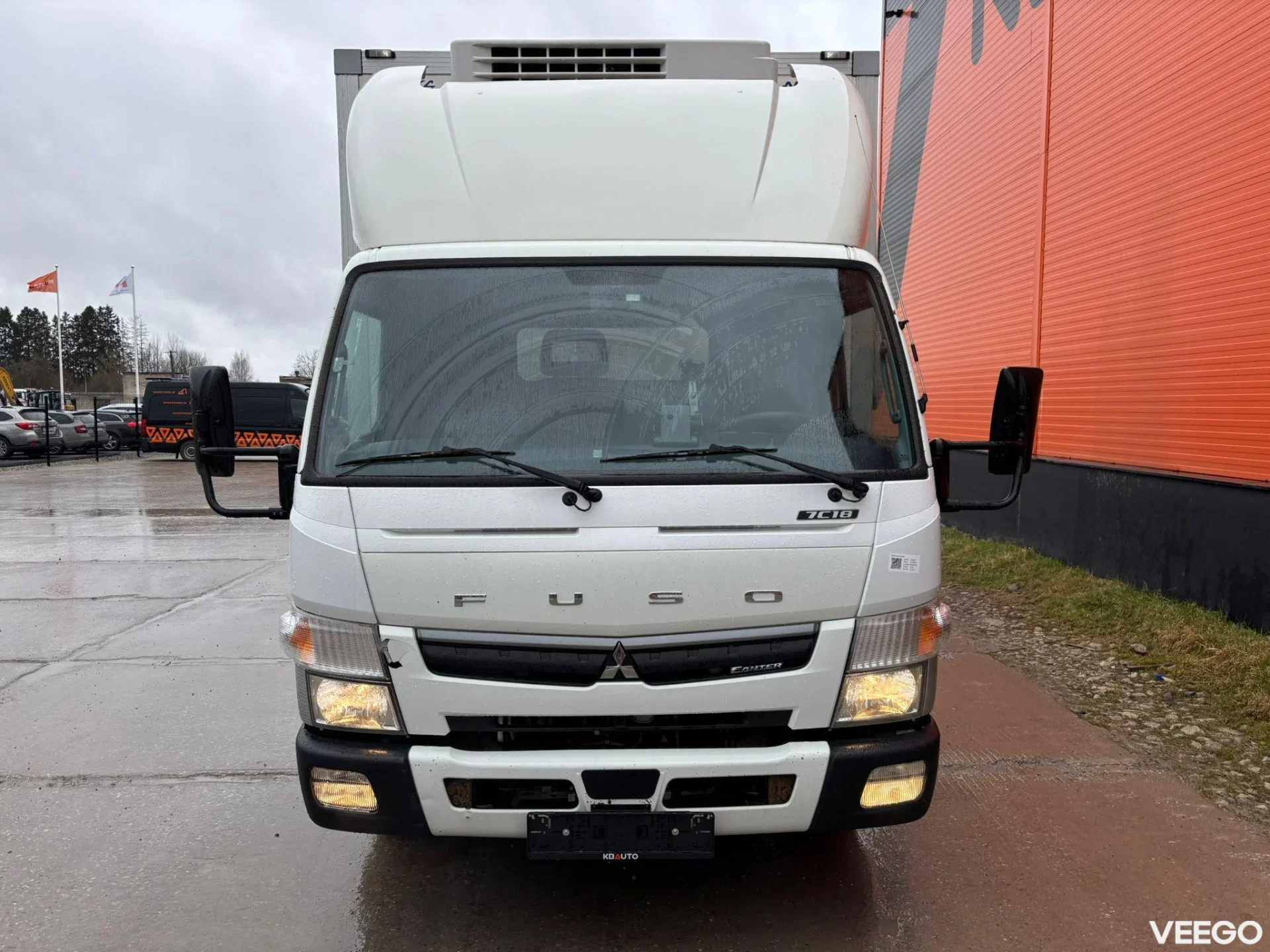 Mitsubishi Fuso Canter THERMOKING V-500 Max / BOX L=4359 mm 175kW