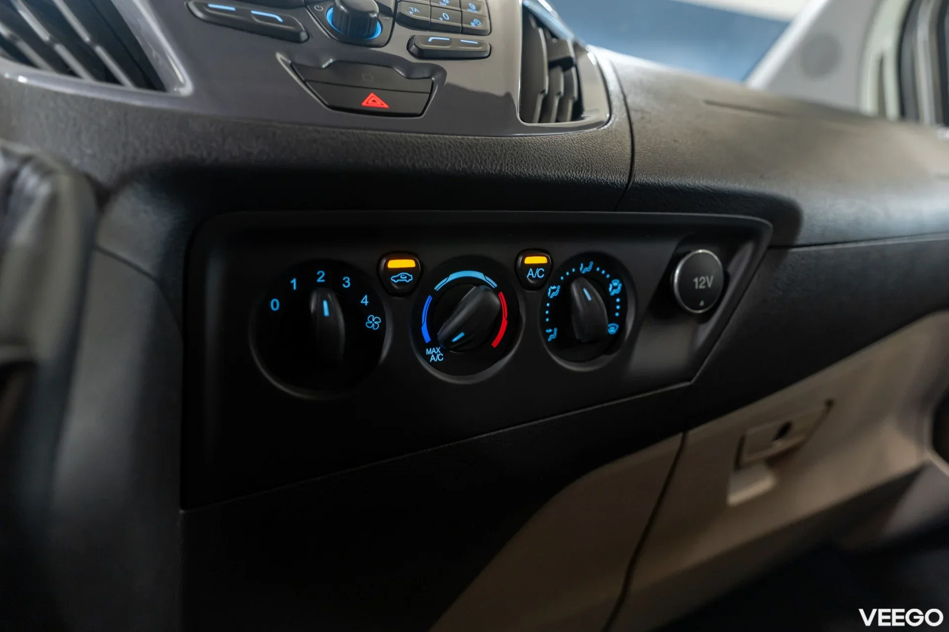 Ford Tourneo Custom - 2 96kW