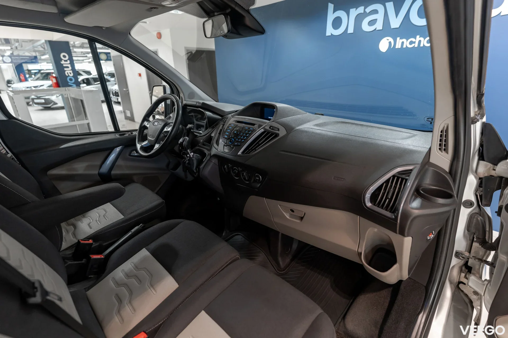 Ford Tourneo Custom - 2 96kW