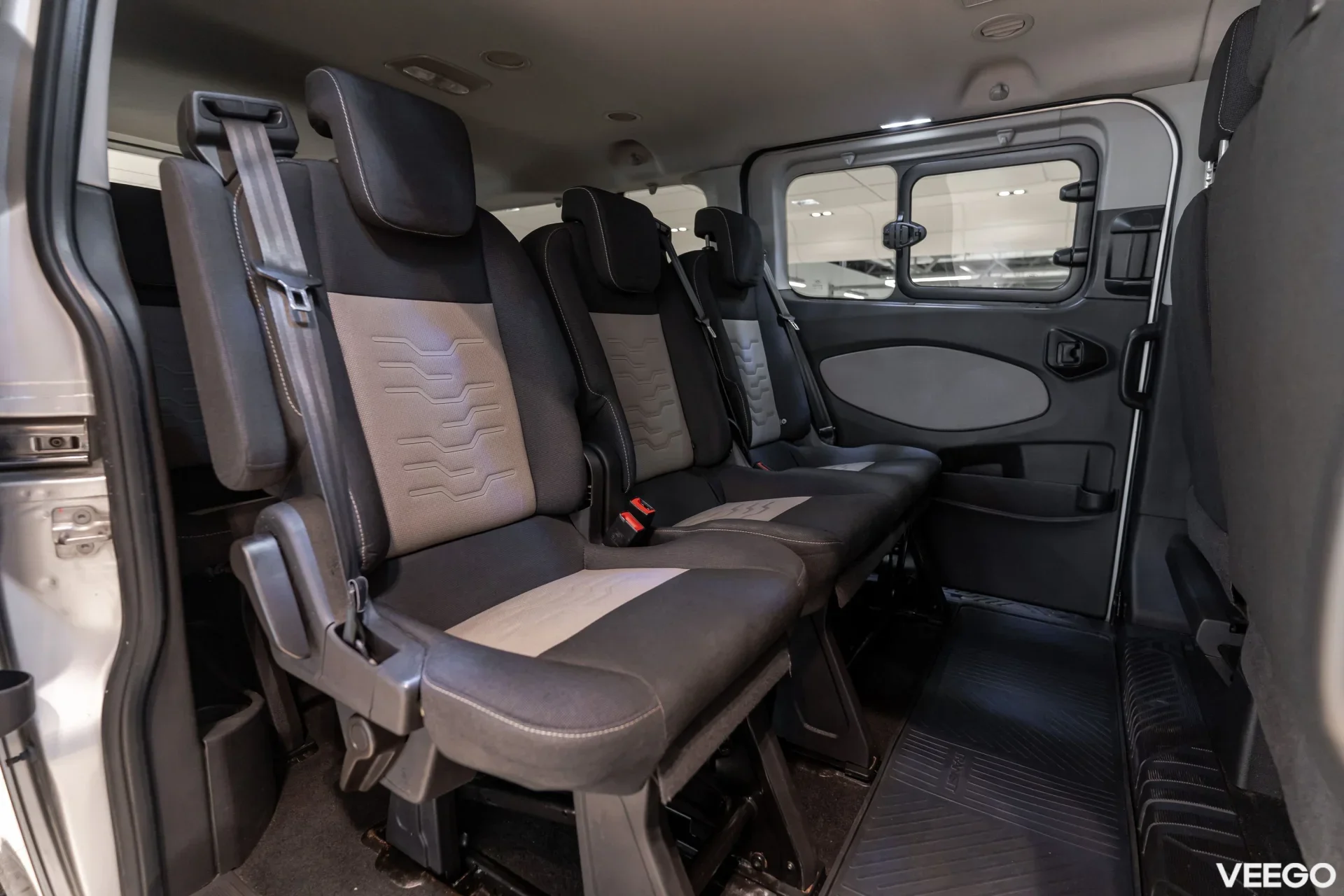 Ford Tourneo Custom - 2 96kW