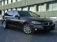 BMW 530 D Touring Luxury Sportpakett 3 190kW thumbnail
