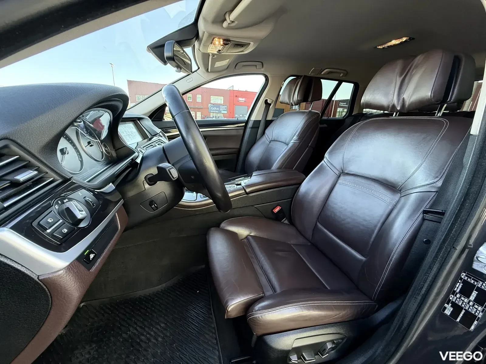 BMW 530 D Touring Luxury Sportpakett 3 190kW