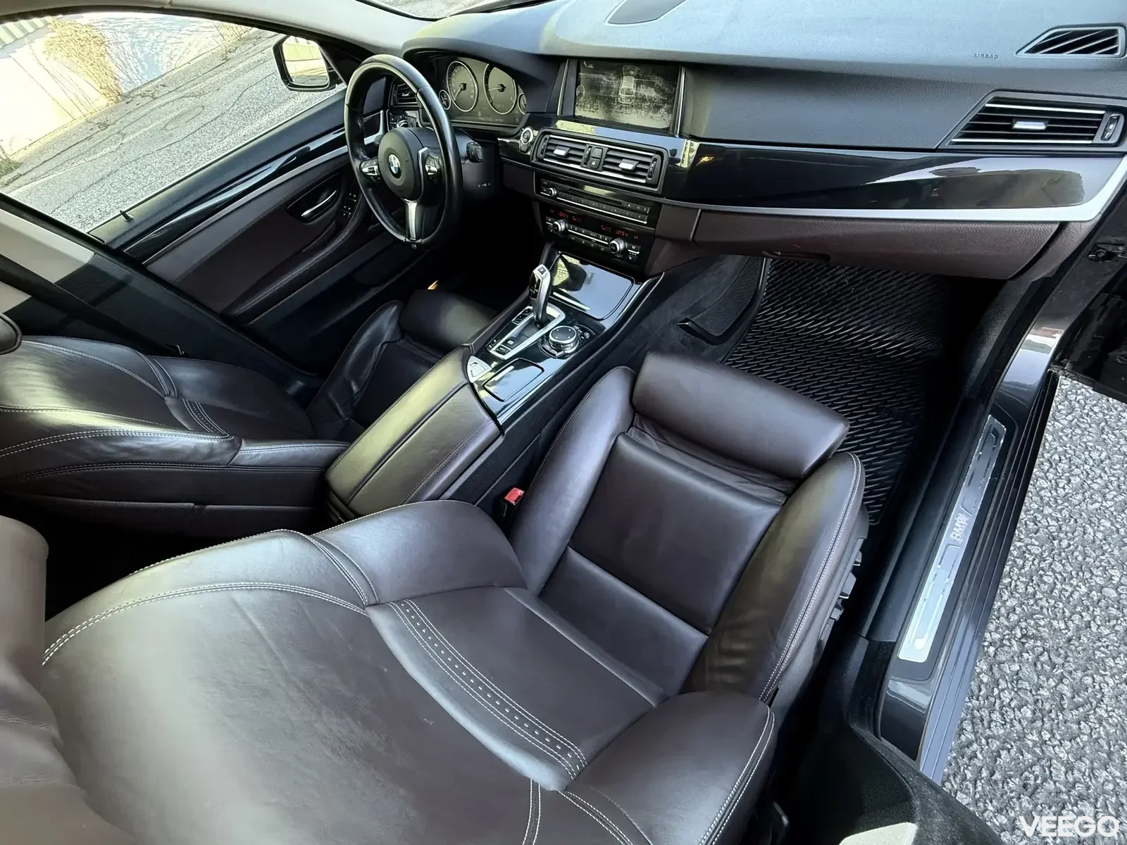 BMW 530 D Touring Luxury Sportpakett 3 190kW