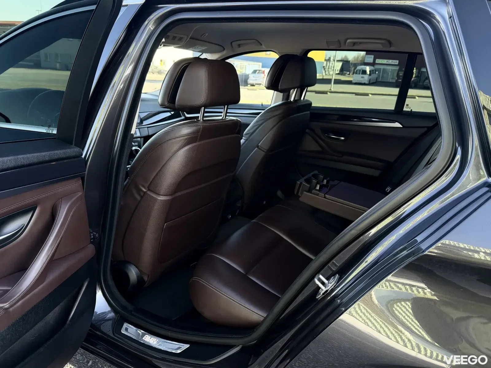 BMW 530 D Touring Luxury Sportpakett 3 190kW