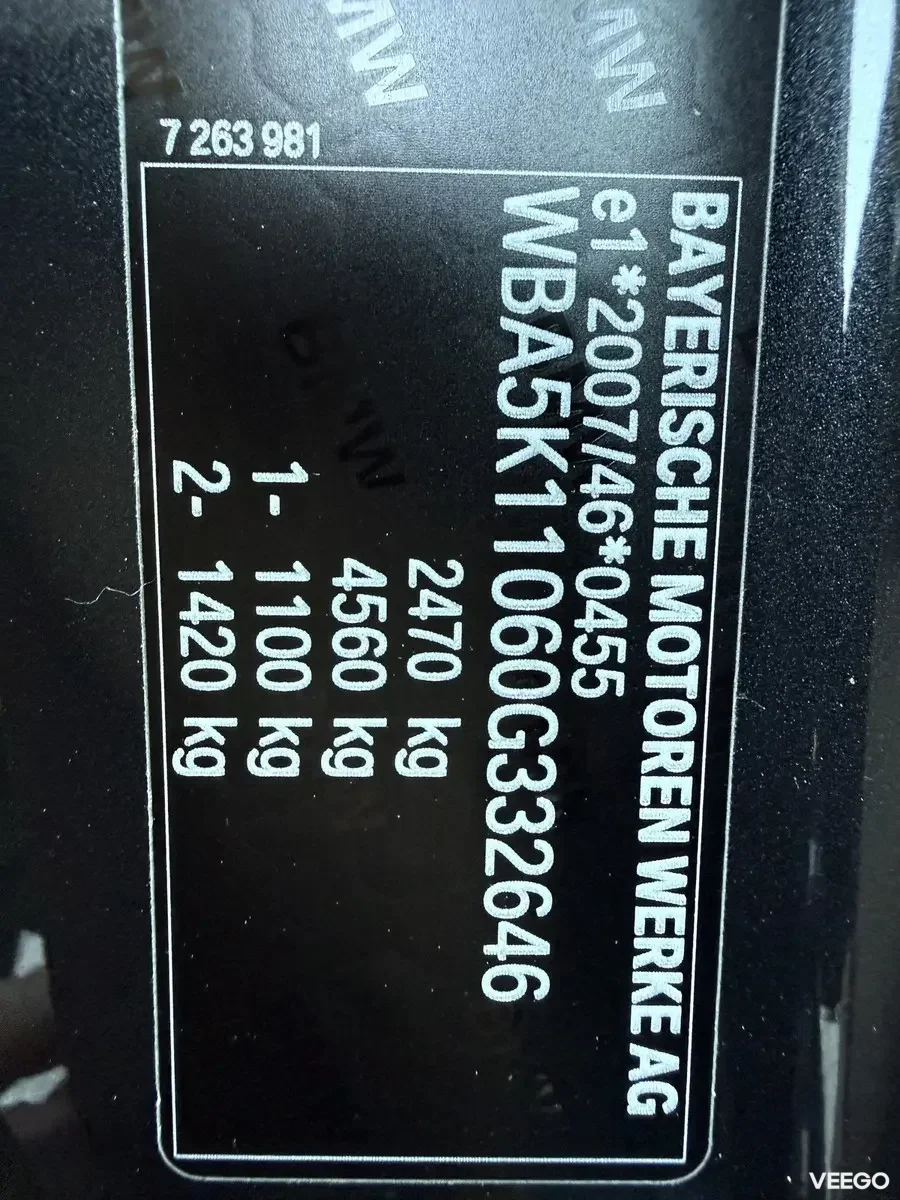 BMW 530 D Touring Luxury Sportpakett 3 190kW