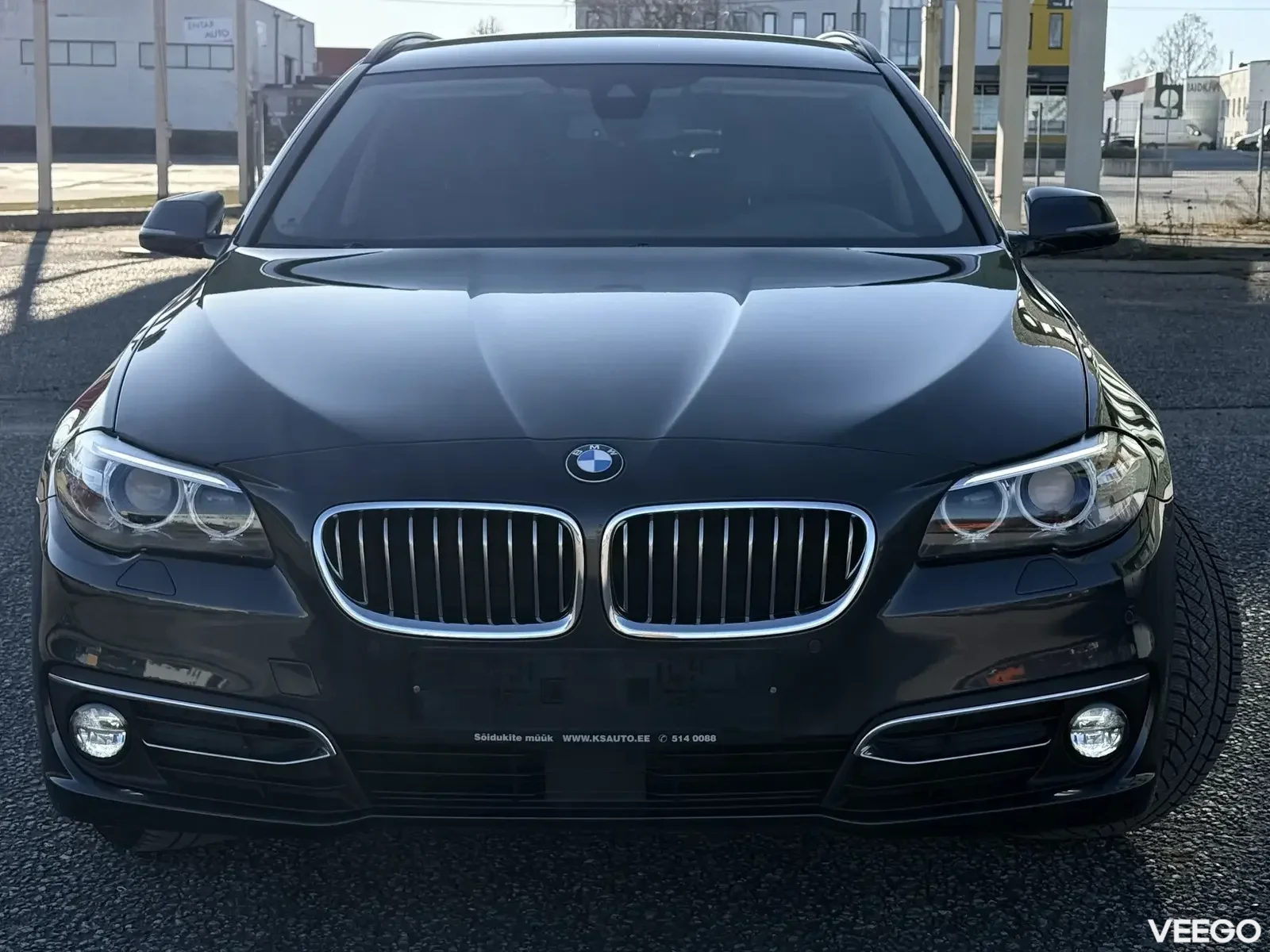 BMW 530 D Touring Luxury Sportpakett 3 190kW