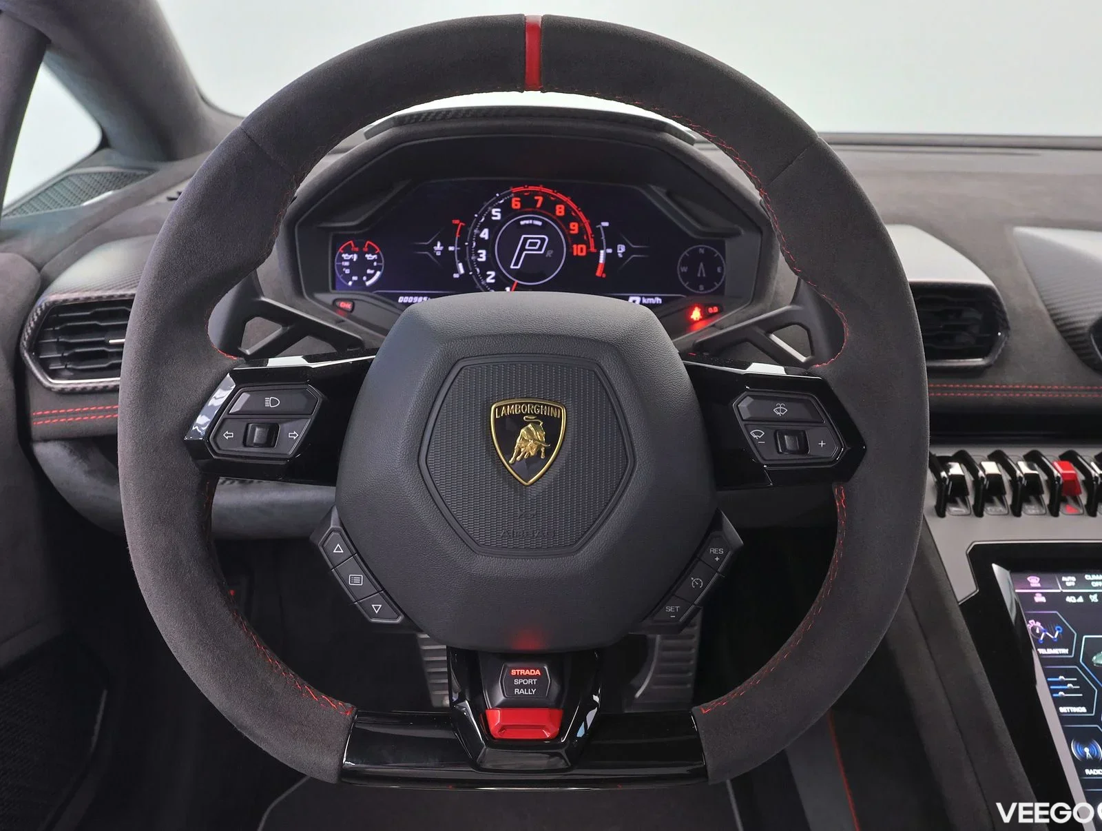 Lamborghini Huracan Sterrato 5.2 449kW