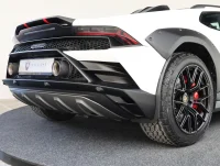 Lamborghini Huracan Sterrato 5.2 449kW thumbnail