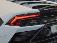 Lamborghini Huracan Sterrato 5.2 449kW thumbnail